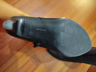 Botines negros de piel