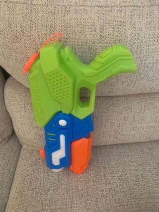 Pistola de agua infantil