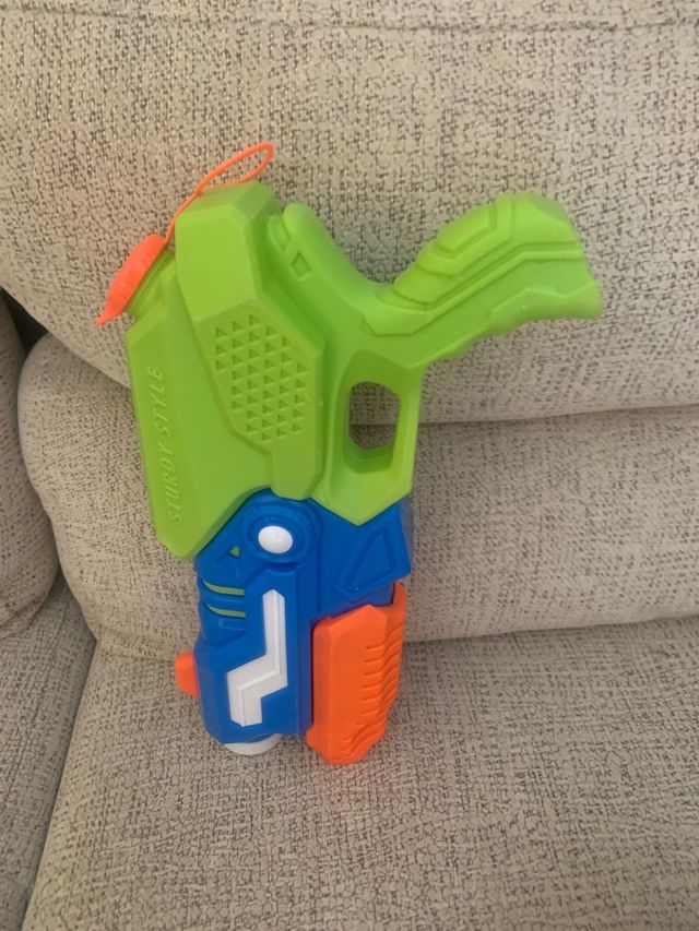 Pistola de agua infantil