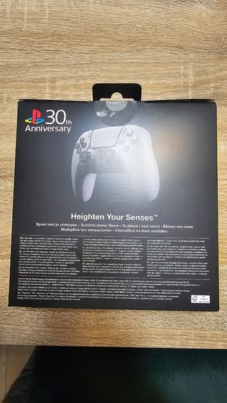 Mando DualSense PS5 30 Aniversario