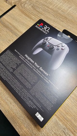 Mando DualSense PS5 30 Aniversario