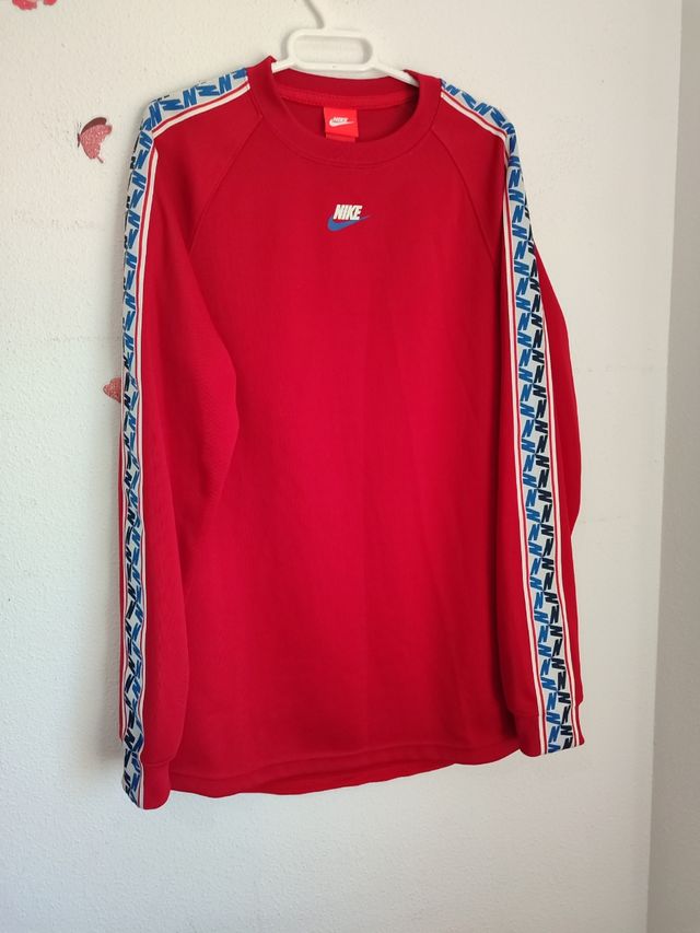 Sudadera Nike Roja con Logo