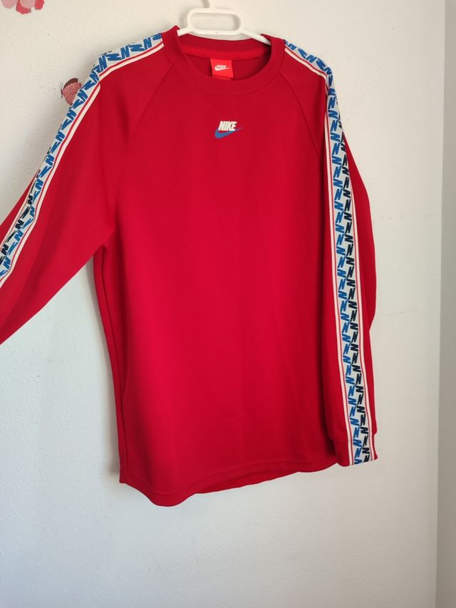 Sudadera Nike Roja con Logo