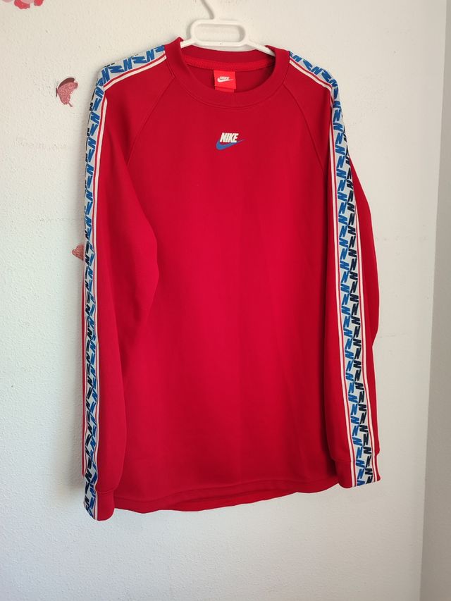 Sudadera Nike Roja con Logo