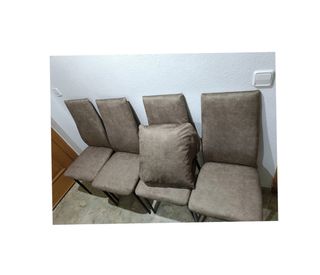 4 Sillas juntas 100€