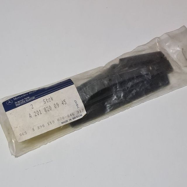 Escobilla lavafaros Mercedes 190 w201