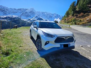 Toyota Highlander 2021