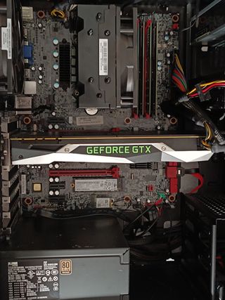 PC Gaming Lenovo i7-6700k GTX 1080 32GB RAM