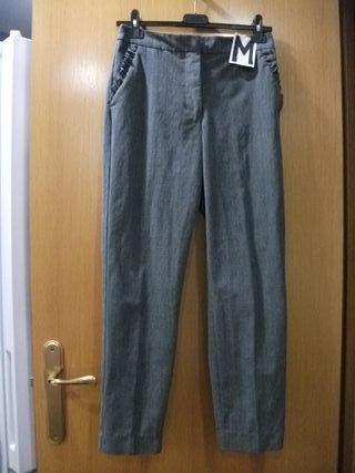 Pantalones, tejanos, faldas, blusas, camisetas