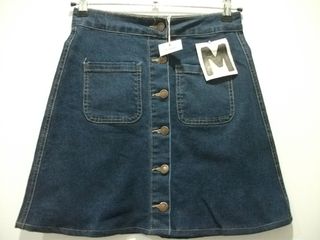 Pantalones, tejanos, faldas, blusas, camisetas