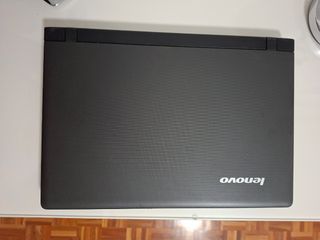 Portátil Lenovo Negro