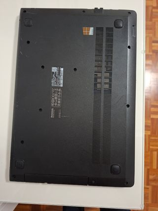 Portátil Lenovo Negro