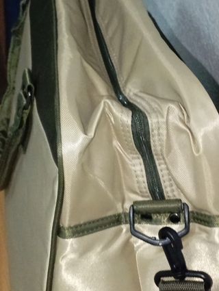 Bolso de viaje Cacique beige y verde