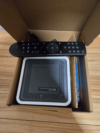 Desco UHD 4K Movistar con mando vocal