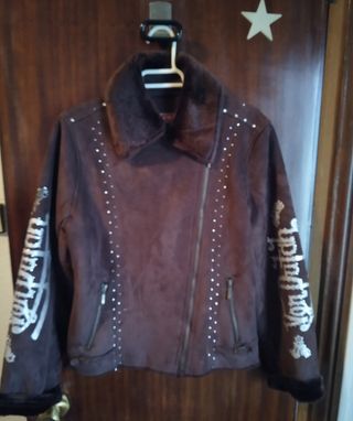 Cazadora marrón Cherry Von Dutch