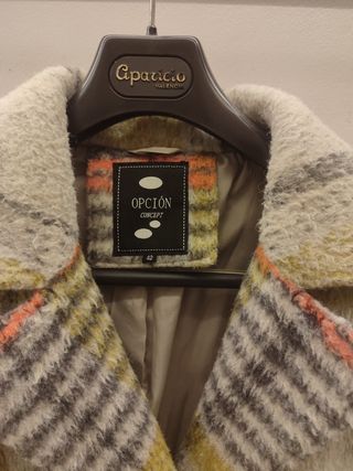 Abrigo cuadros lana cepillada OPCION Talla 42.