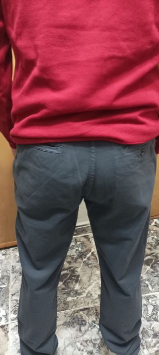 Pantalón chino de hombre, azul claro. Talla M