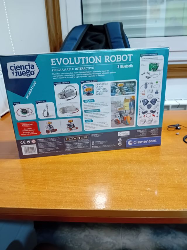 Robot Clementoni Evolution Interactivo
