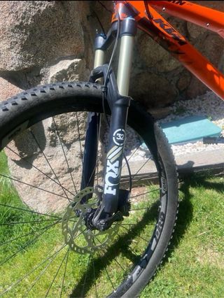 Bicicleta KTM 27,5 Doble Suspensión FOX