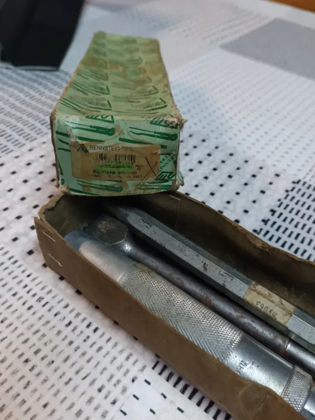 Martillo Neumático ARFI tipo R + Cinceles