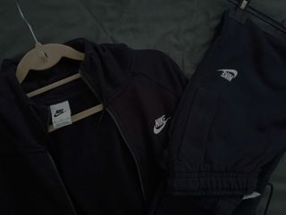 Conjunto Chándal Nike Negro