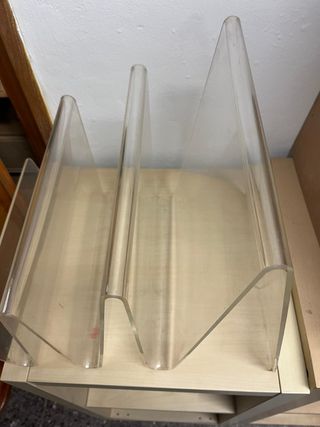 Revistero vintage metacrilato transparente