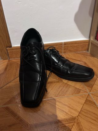 Zapatos de vestir negros