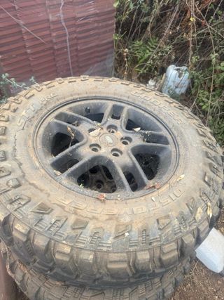 4 Ruedas/neumáticos Land Rover