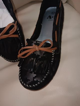 Mocasines 
 Talla 37