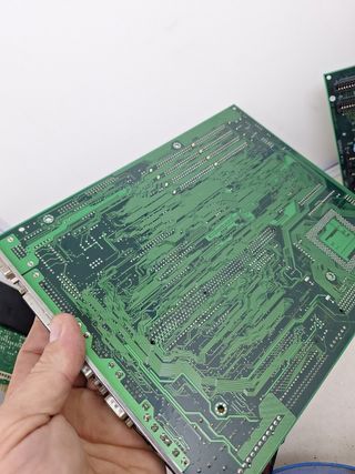 Placa Base, Tarjeta y Disco Duro Antiguo