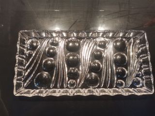 Bandeja de cristal decorada 30x15 cms.