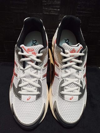 Asics 1130 Blancas/Rojas
Color White/Red Desert
