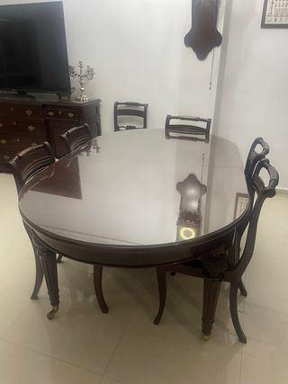 Mesa comedor caoba + 8 sillas + 2 sillones