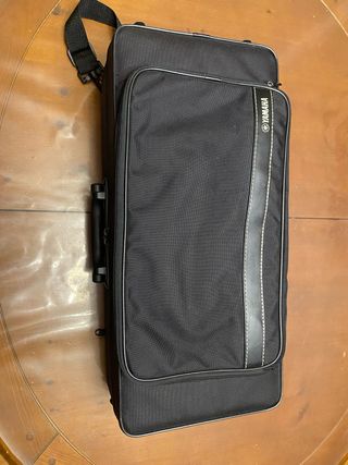Saxo Alto Yamaha YAS-480 con Accesorios BG