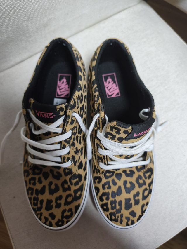 Zapatillas Vans Leopardo Talla 37 A ESTRENAR
