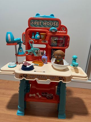 Centro veterinario de juguete
