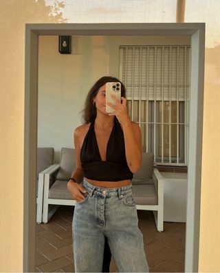 Top halter negro crop