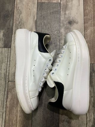Alexander McQueen Sneakers Bianche e Nere