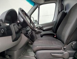 Mercedes-Benz 210 CDI