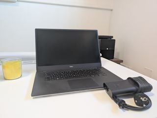 (ROTTO) Dell XPS 15 7590