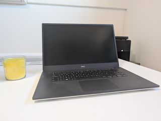 (ROTTO) Dell XPS 15 7590