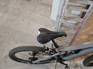 Bicicleta eléctrica BMC