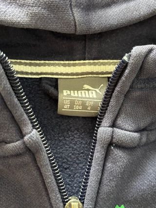 Chaqueta Tommy Hilfiger Gris y sudadera Puma azul