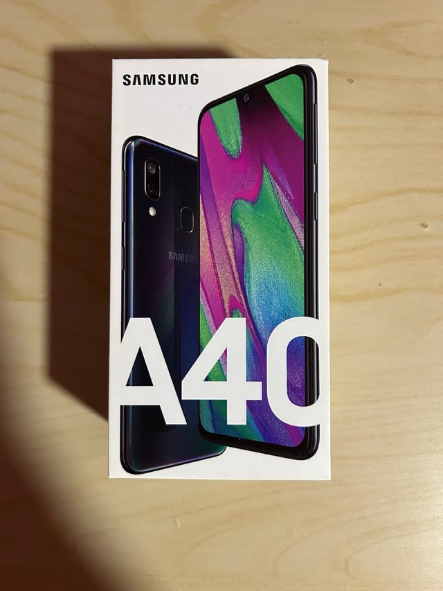 Samsung A40 Caja Móvil