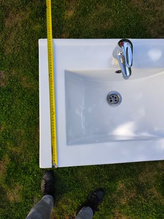 Lavabo de cerámica blanco