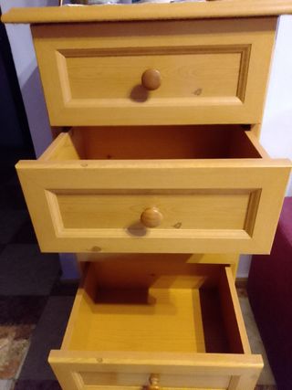 Cajonera de madera 6 cajones casi sin uso