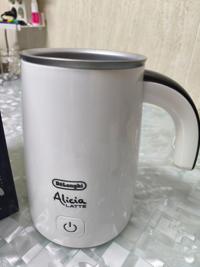 Jarra espumadora de leche