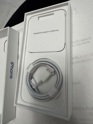 iPhone 13 impecable + funda y protector