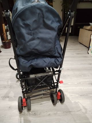 Silla de paseo Safety azul marino. 