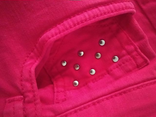 Pantalones rojos talla S